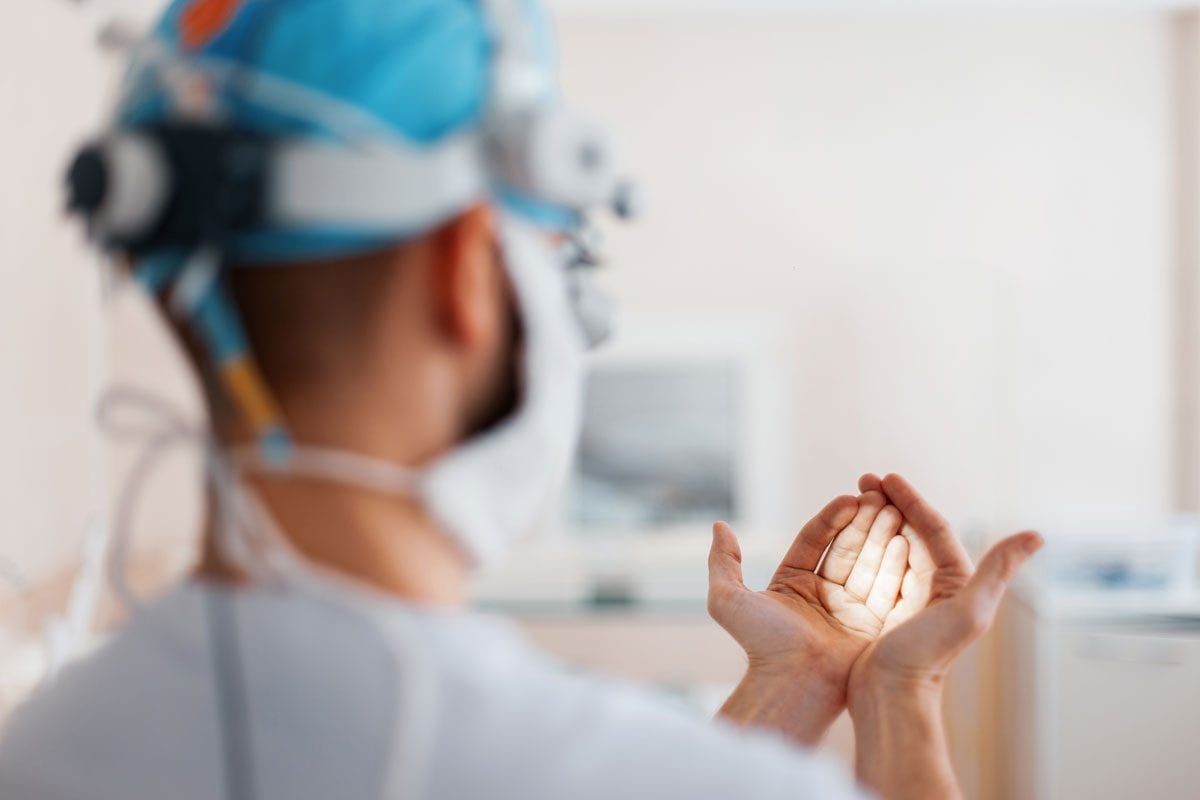 Δισκεκτομή στη Θωρακική Μοίρα της Σπονδυλικής Στήλης